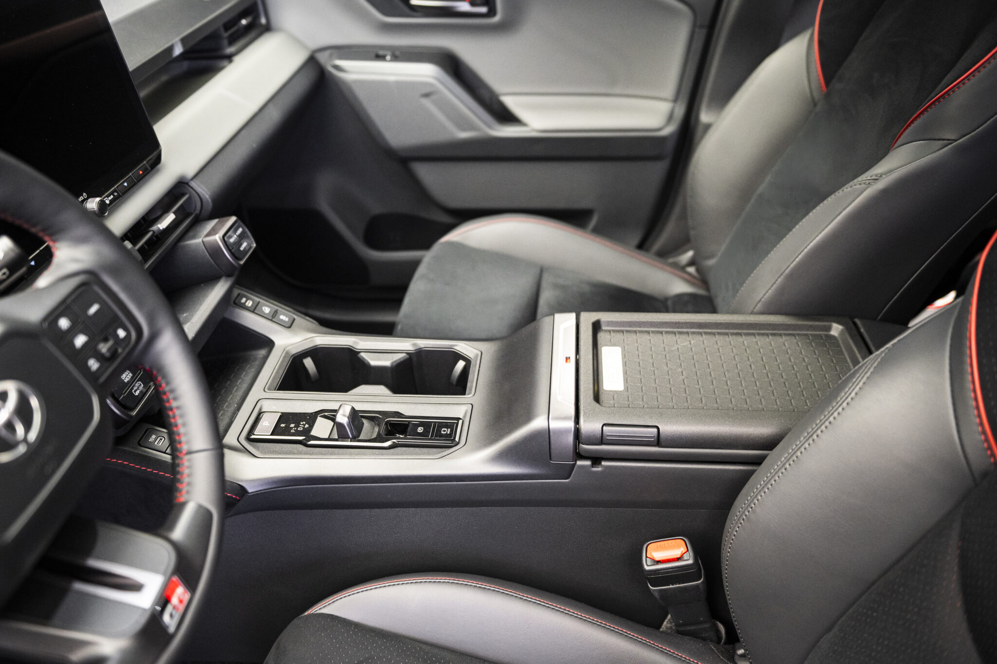 Interior del nuevo Toyota RAV4 2026