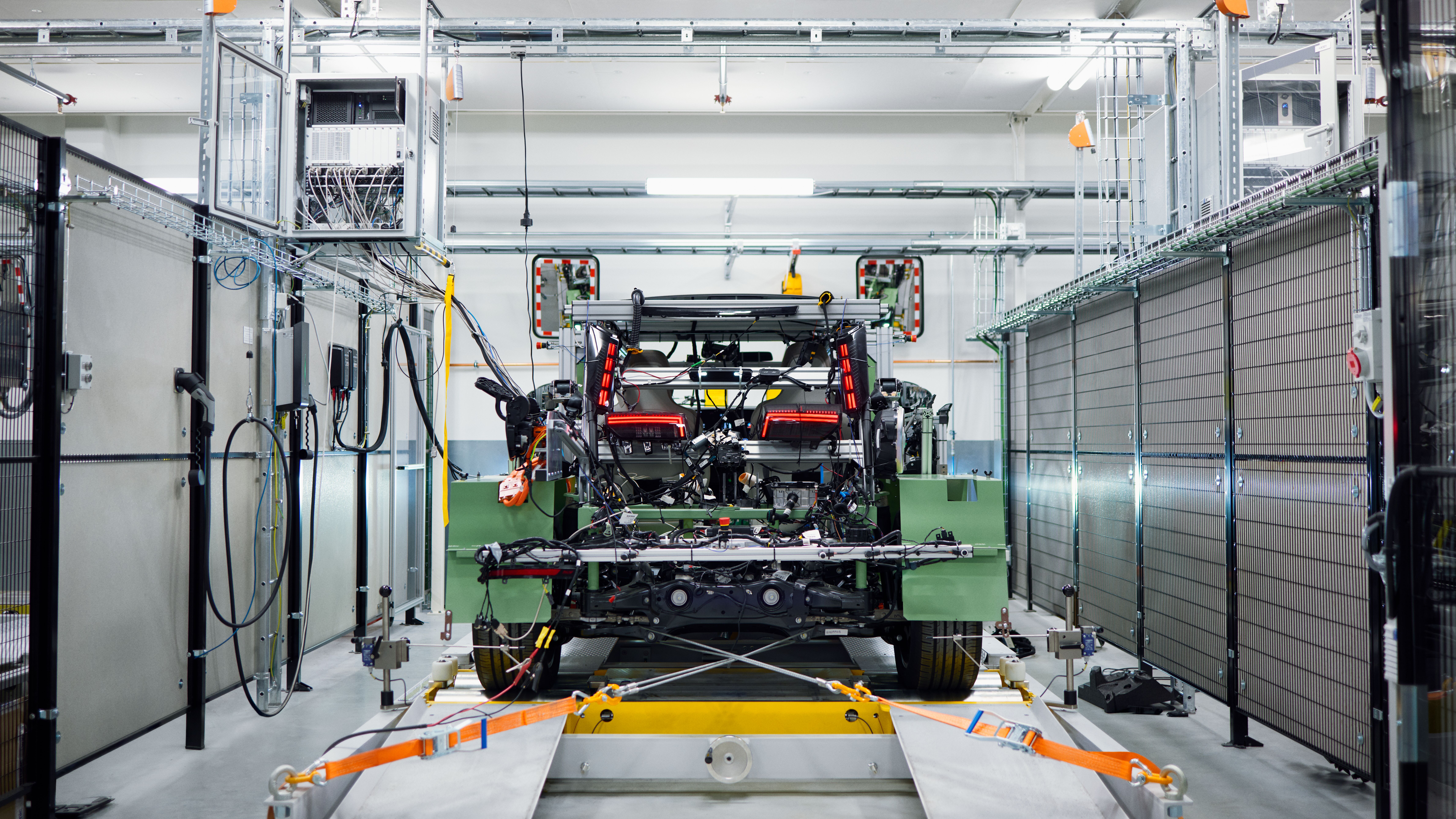 Volvo EX60 por al descubierto