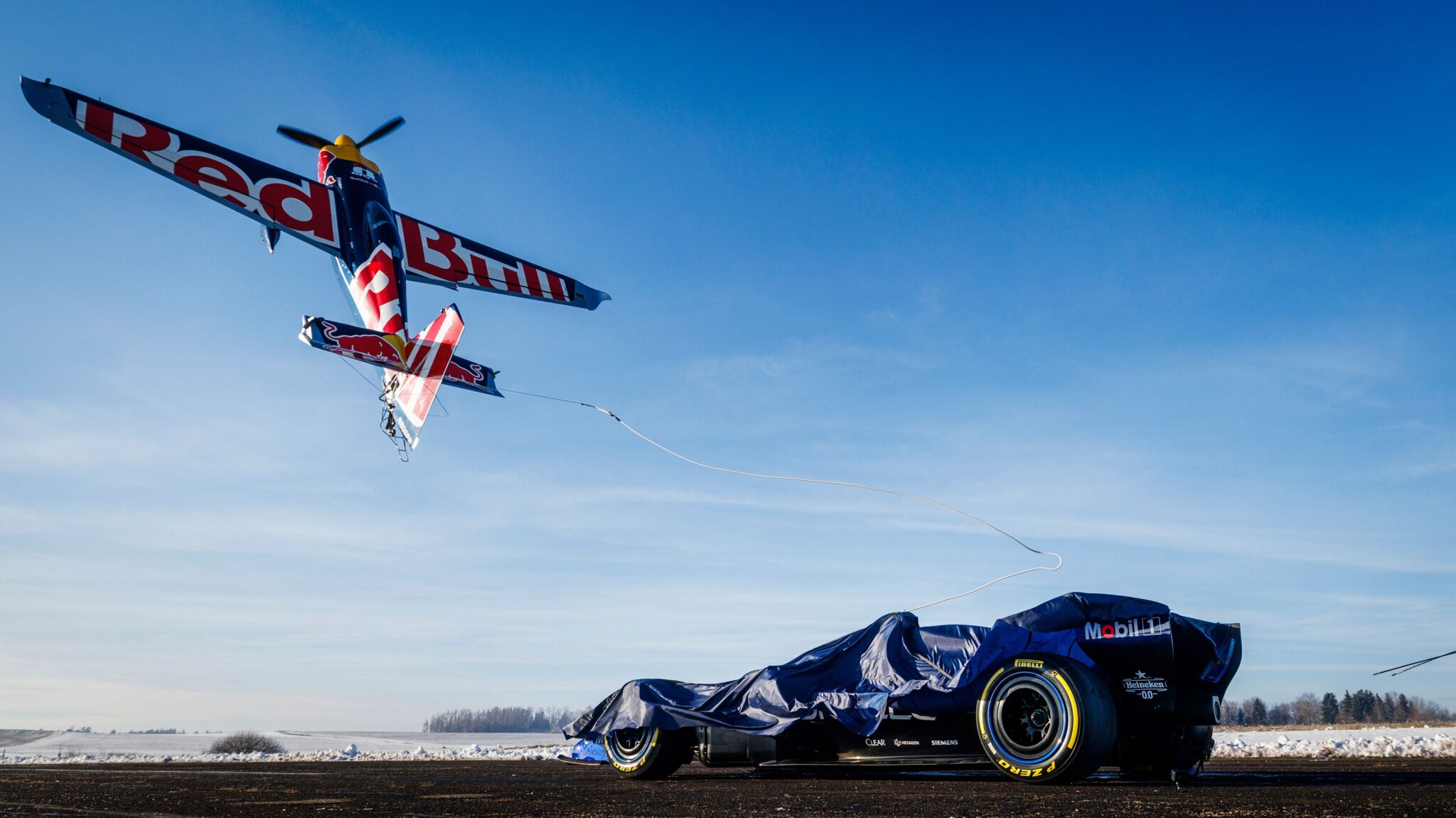 Espectacular imagen de la presentación de Red Bull del RB22