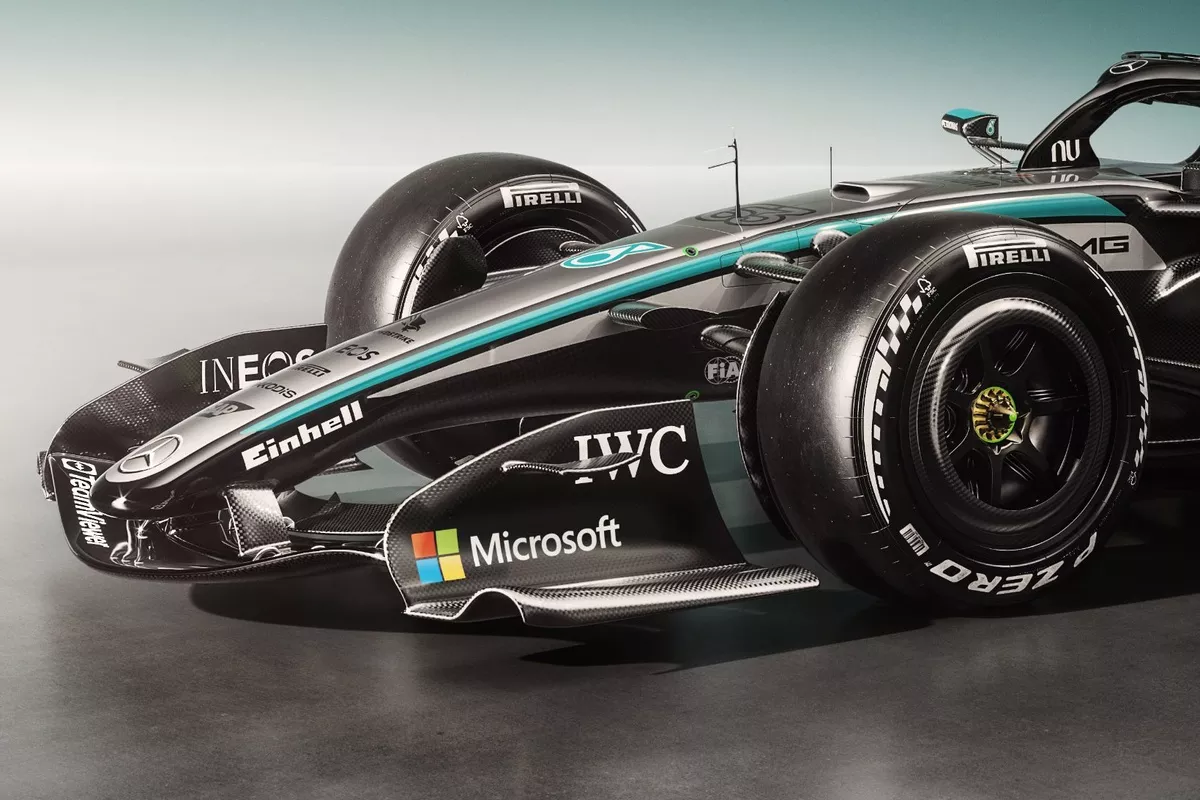 Microsoft presente en el nuevo Mercedes-AMG Petronas 17W