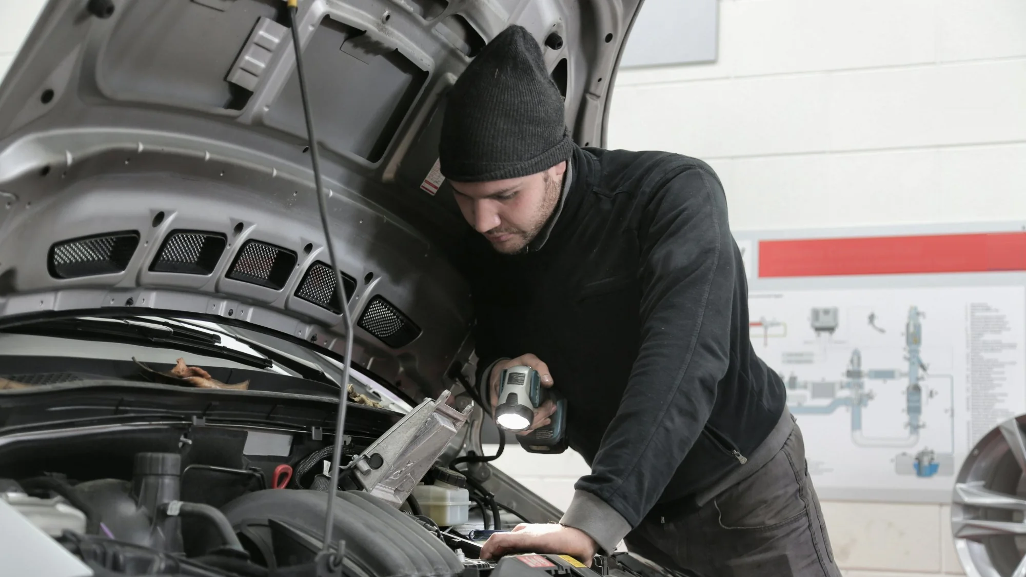 Cuánto cuesta mantener un coche en España en 2026 la cuenta que nadie quiere hacer