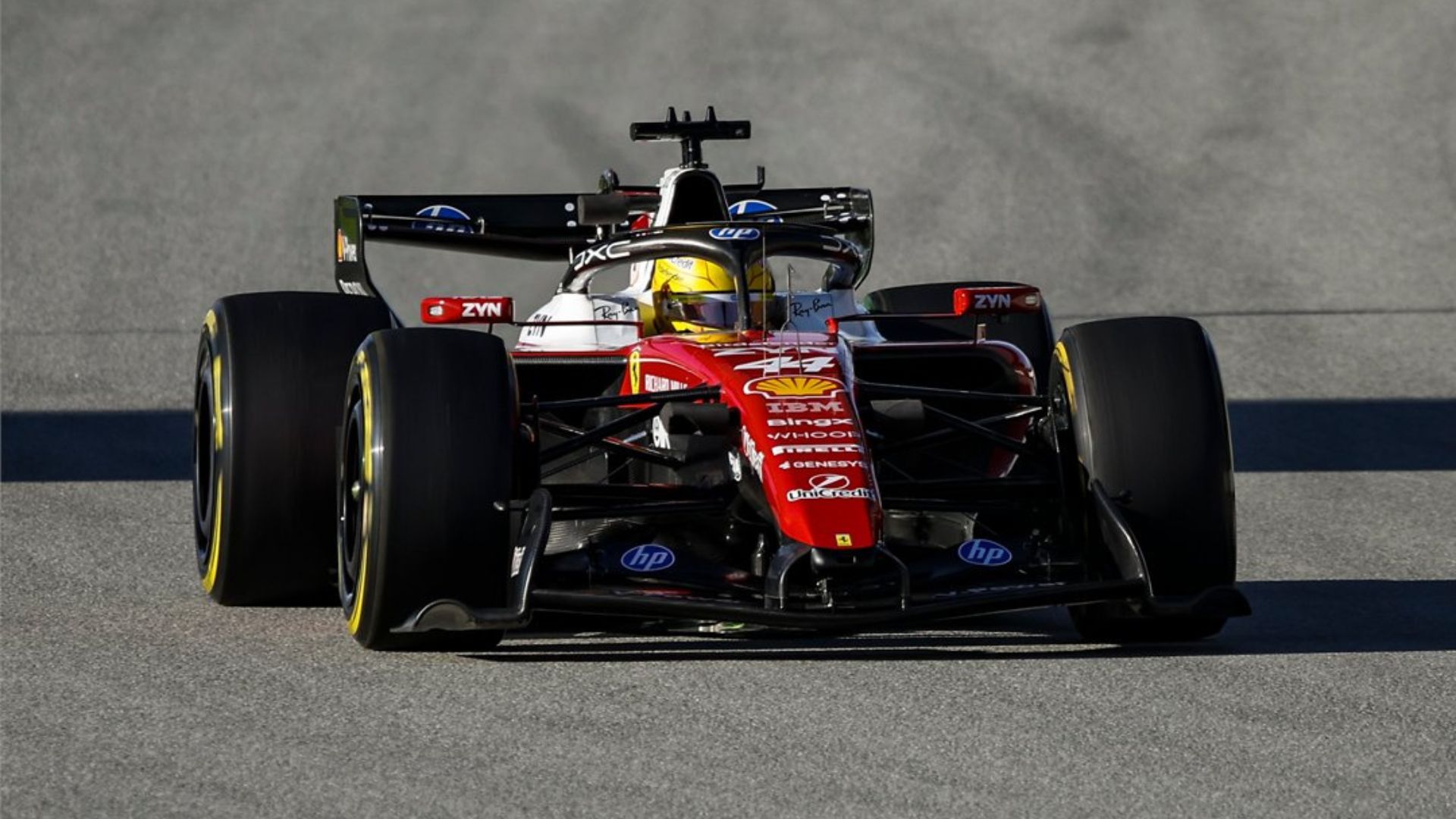 Lewis Hamilton en el shakedown de Barcelona