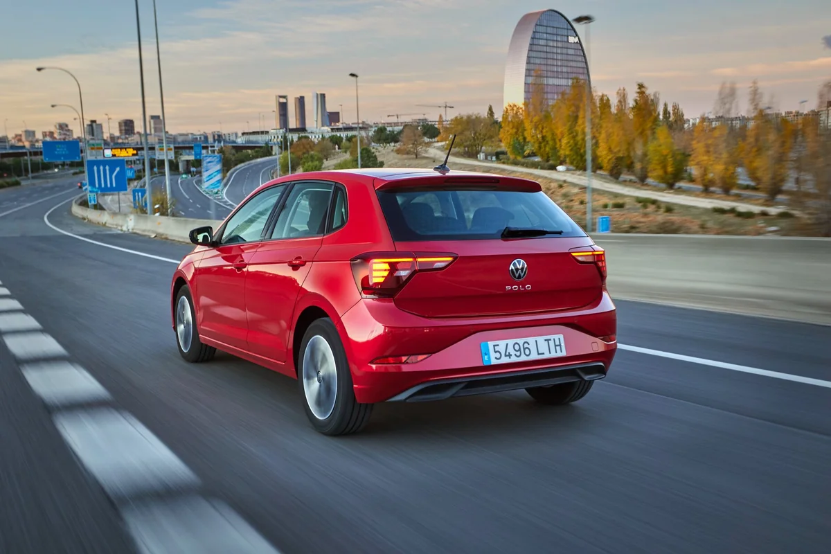 El Volkswagen Polo, el segundo de esta lista de coches de gasolina que menos consumen