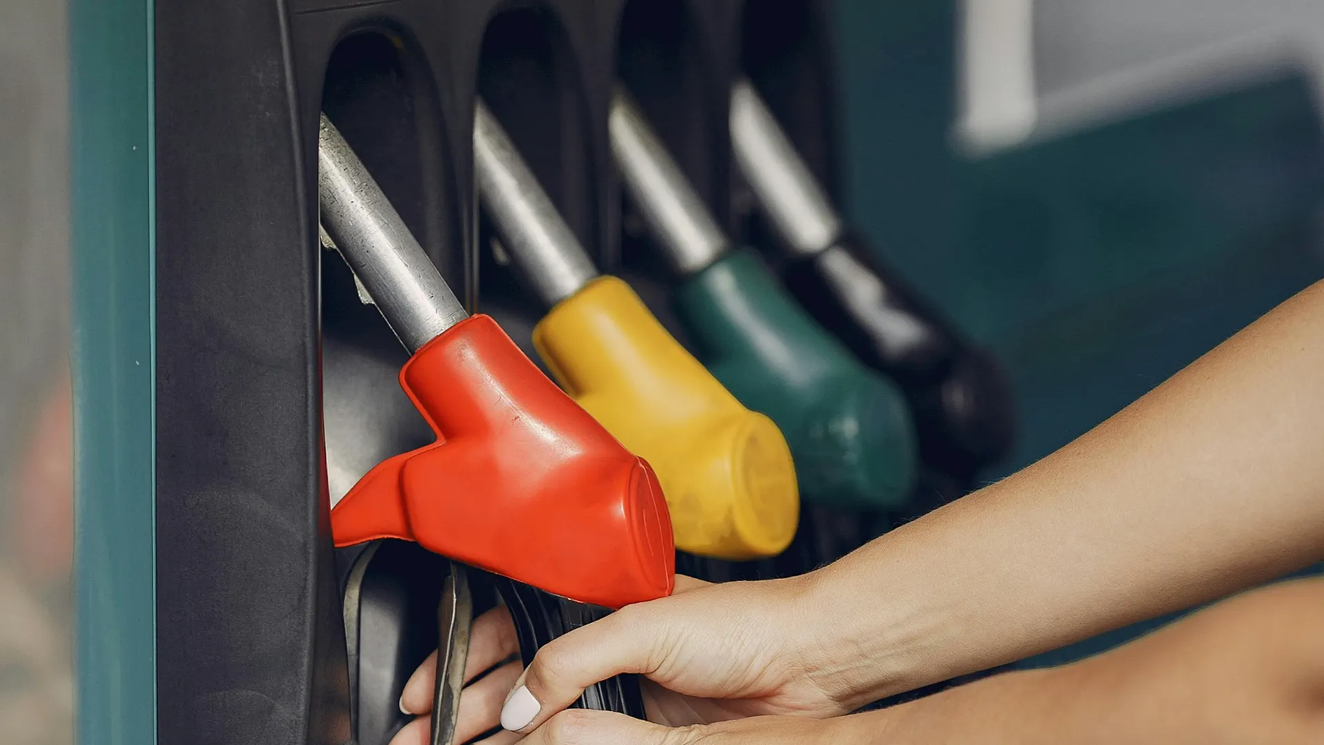 El IVA de la gasolina y del diésel ha bajado