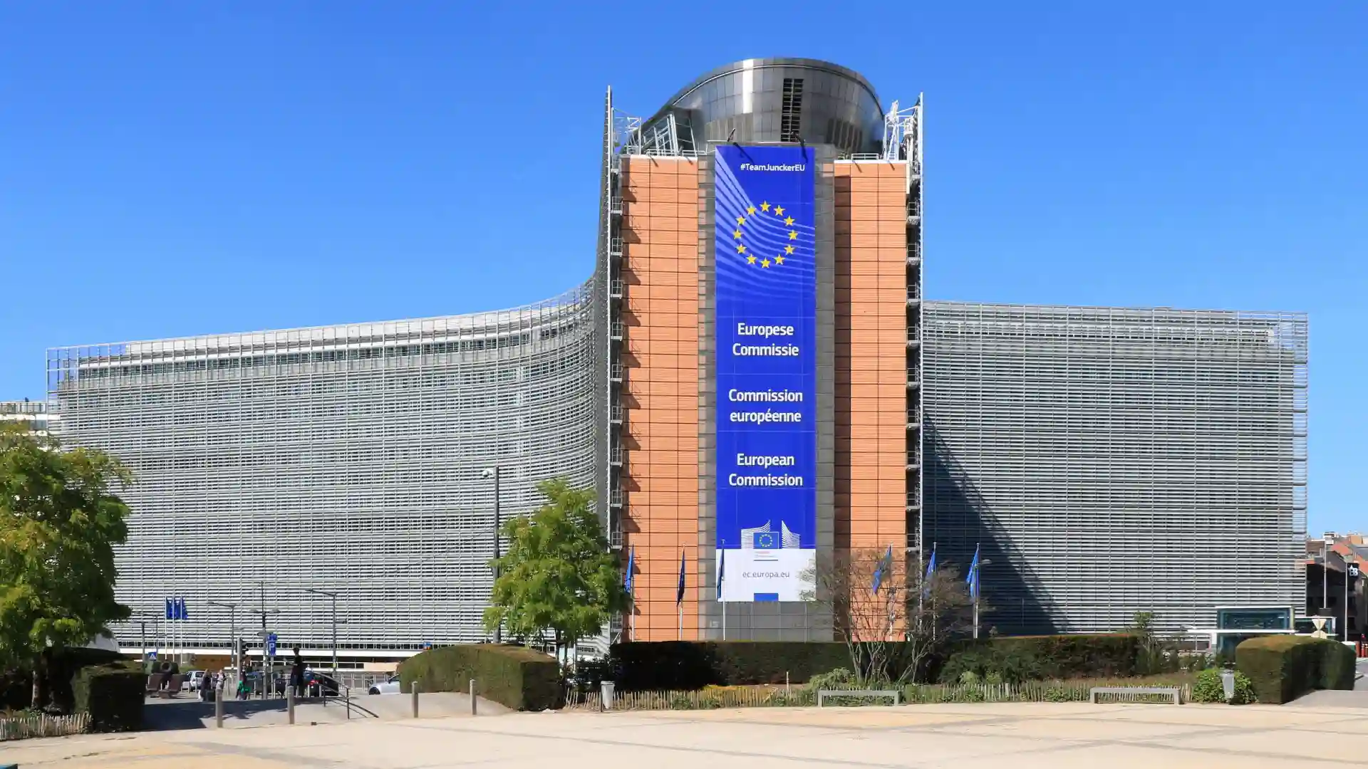 Comisión Europea, principal responable del frenazo de Arcfox en Ferrol
