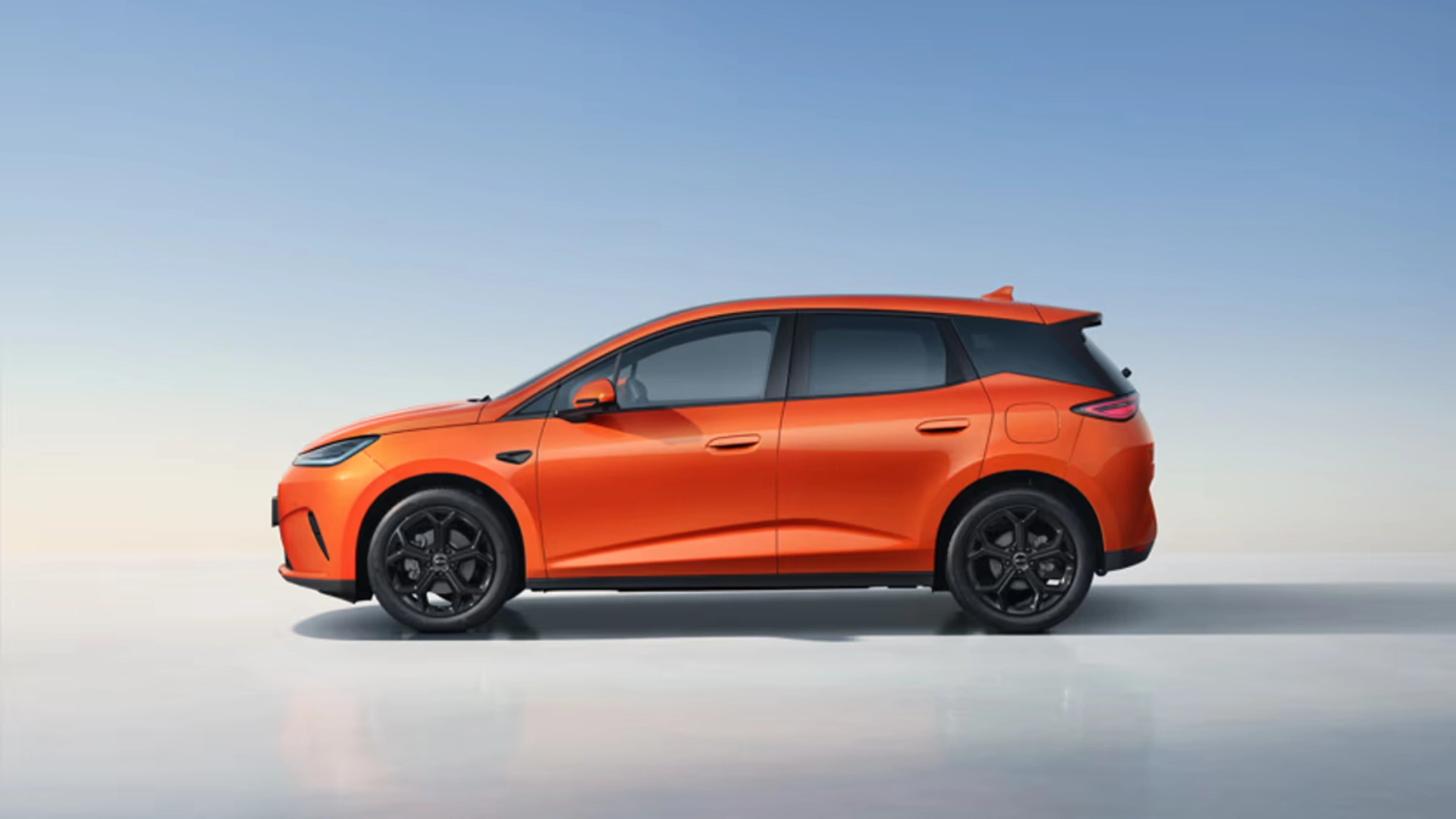 BYD Dolphin G